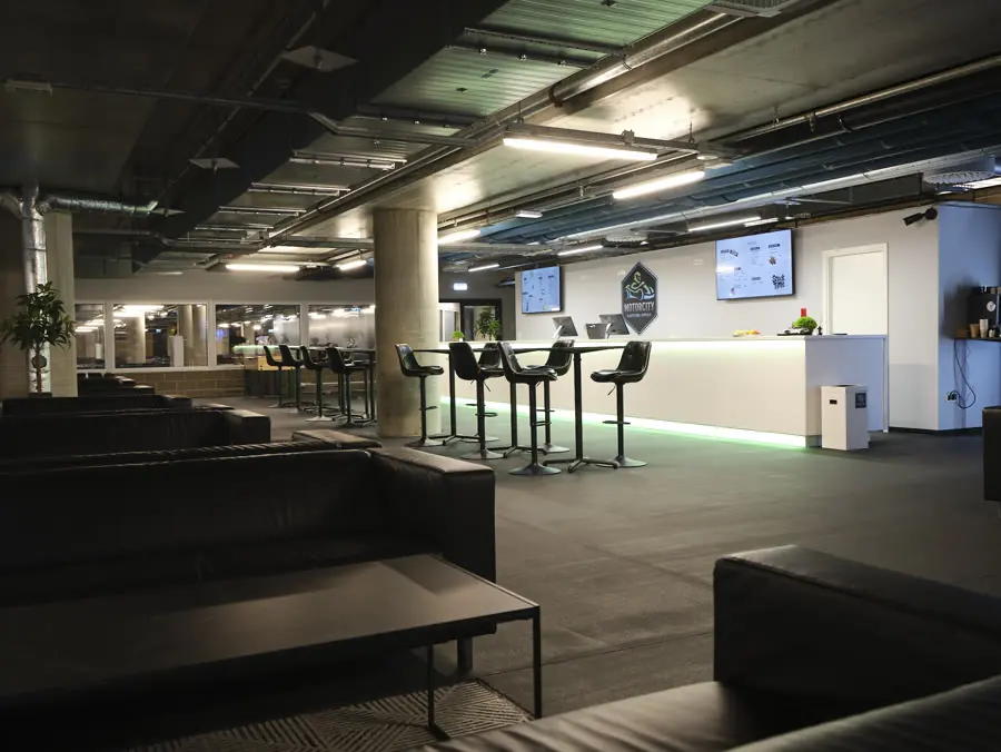 Reception lounge with bar and seating